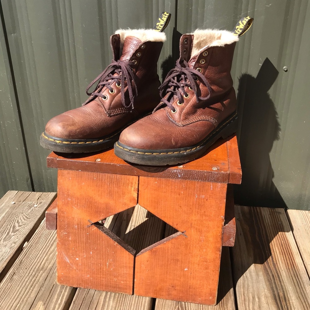 Dr. Martens 1460 Pascal FL fur lined unisex ambassador boots